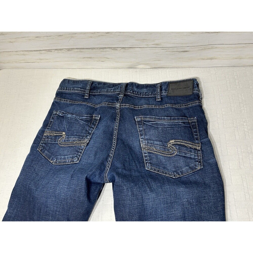 Silver Jeans Mens Size 36 x 32 Allan Classic Fit Straight Leg Stretch Denim pant - Picture 1 of 12